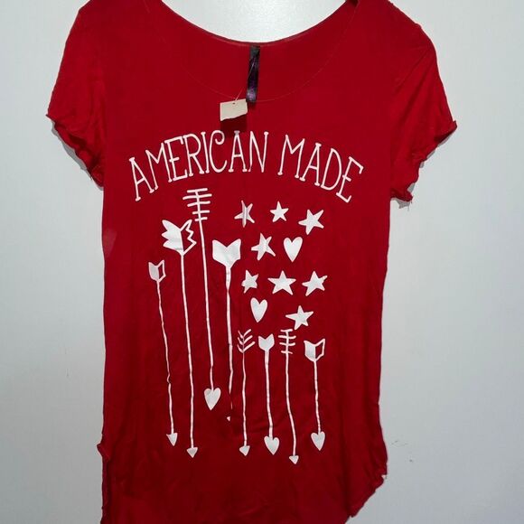 Electric Pink Women's Red American Made Graphic Ruffle Sleeve T-Shirt Medium NWT - Picture 1 of 7